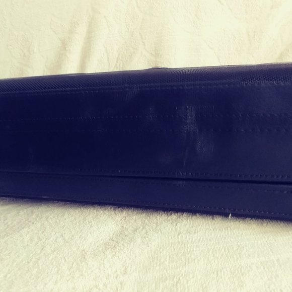 Swiss Professional Mens  Executive Black Briefcase with Combination Locks - Picture 7 of 9